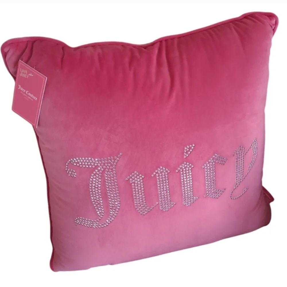 💕NWT Juicy Couture Bling Accent Pillow💕